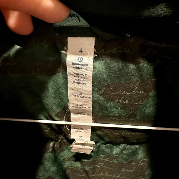 SOLD Lululemon Fluffin Awesome Vest - Picture 5 of 11